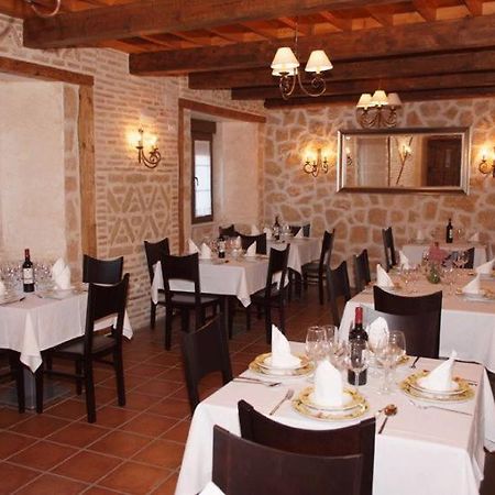 La Casona De Dona Petra Hotel Villarmentero de Campos Ngoại thất bức ảnh