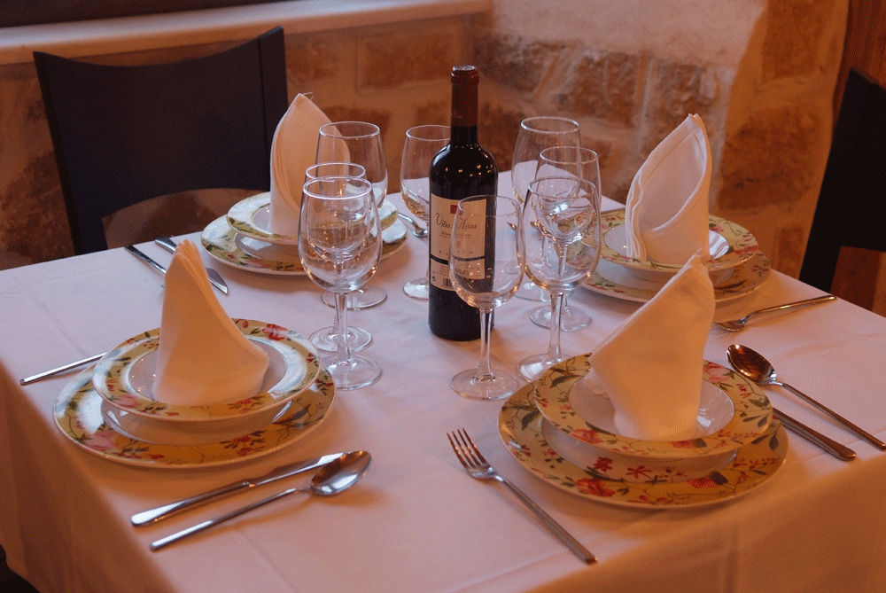 La Casona De Dona Petra Hotel Villarmentero de Campos Ngoại thất bức ảnh
