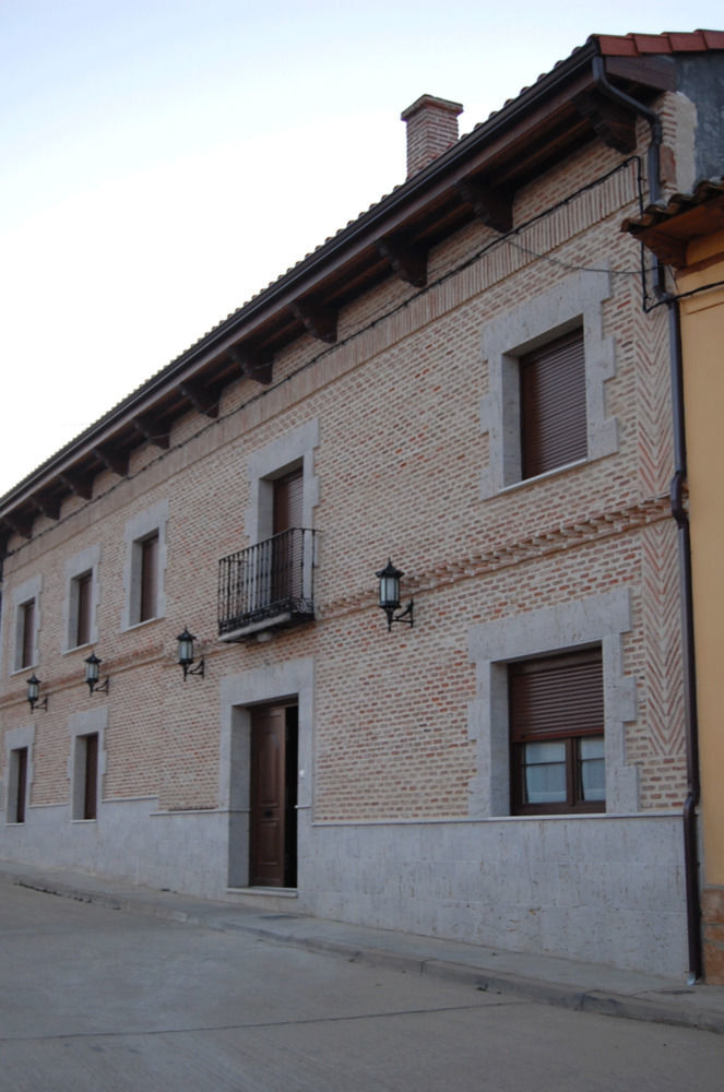 La Casona De Dona Petra Hotel Villarmentero de Campos Ngoại thất bức ảnh